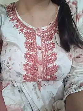 Snapshot of jenny4you chatting on June 19, 2026, 9:35 am jenny4you online show from June 19, 2026, 9:35 am