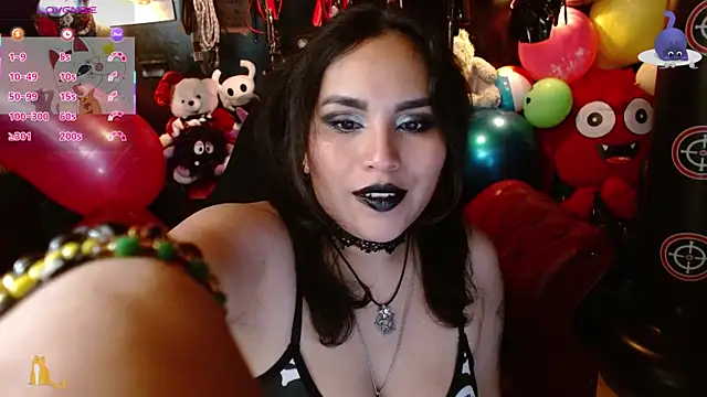 kureiji hentaii online show from January 15, 2026, 4:06 am