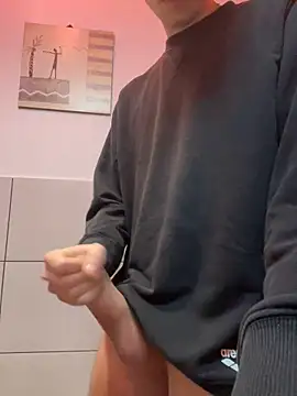 M1LL10N online show from January 2, 2025, 3:40 pm