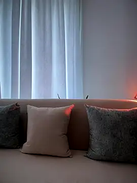 MarianaBenz online show from October 7, 2025, 10:29 pm