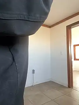 Snapshot of Followthepiper chatting on January 30, 2025, 7:37 pm Followthepiper online show from January 30, 2025, 7:37 pm