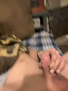 Snapshot of Followthepiper chatting on February 4, 2025, 8:46 am Followthepiper online show from February 4, 2025, 8:46 am