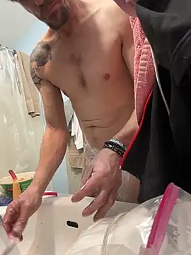 Snapshot of Followthepiper chatting on February 23, 2025, 6:01 pm Followthepiper online show from February 23, 2025, 6:01 pm