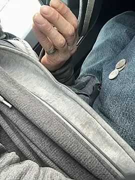 Snapshot of Followthepiper chatting on March 20, 2025, 4:31 pm Followthepiper online show from March 20, 2025, 4:31 pm