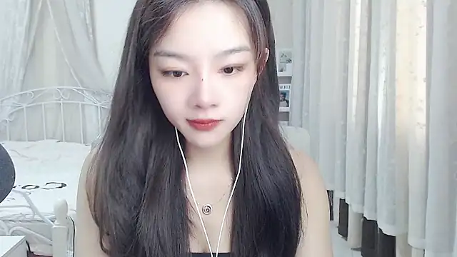 Jenny-Z online show from July 19, 2026, 1:53 am