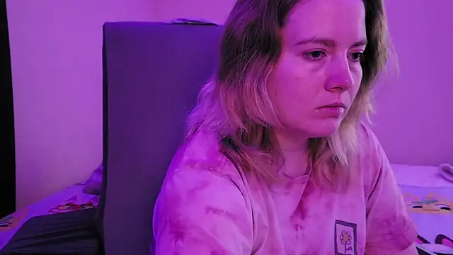 InternetFairy XO online show from October 22, 2025, 2:23 am