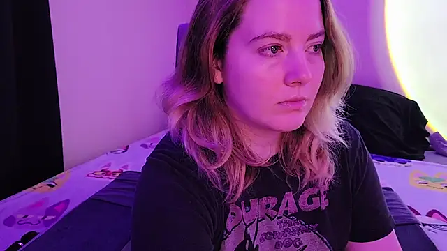 InternetFairy XO online show from November 30, 2025, 4:27 am