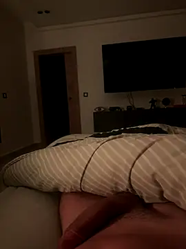 cagoulegrosse online show from January 6, 2026, 10:01 pm