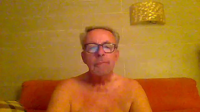 tuggy59 online show from July 24, 2026, 3:59 am