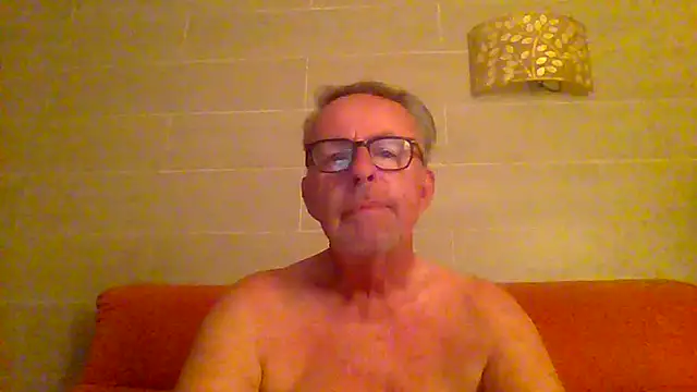 tuggy59 online show from July 29, 2026, 3:59 am