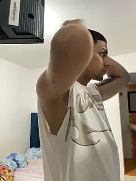 Alex cute77 online show from March 9, 2026, 11:25 am