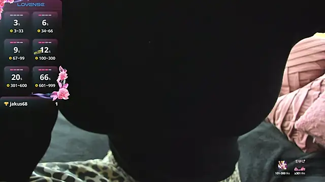 Snapshot of Sassy_Teen chatting on December 13, 2024, 8:20 am Sassy Teen online show from December 13, 2024, 8:20 am