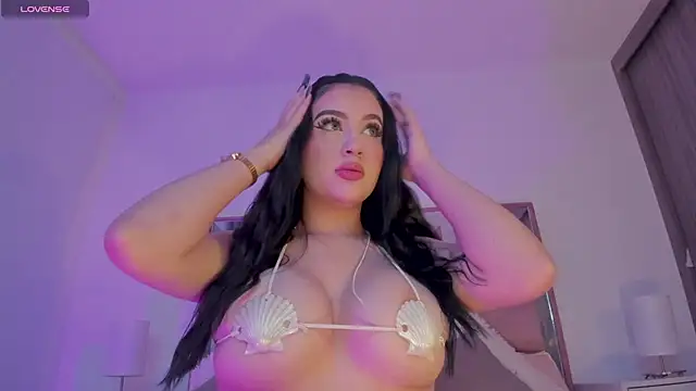 LindseyMoss online show from September 25, 2025, 11:30 pm