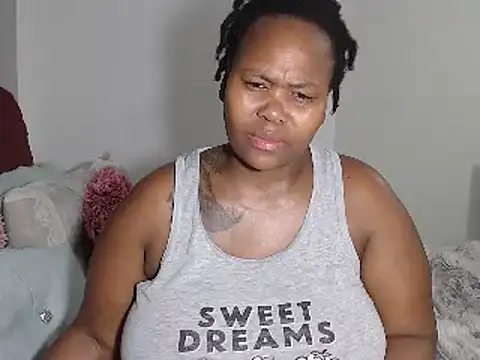 Real1SweetQueen online show from September 15, 2025, 5:35 pm