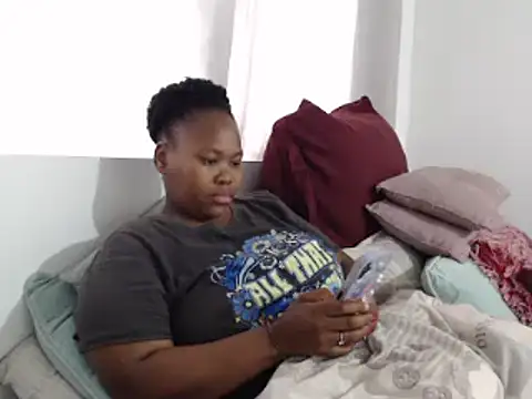 Real1SweetQueen online show from October 9, 2025, 7:50 am