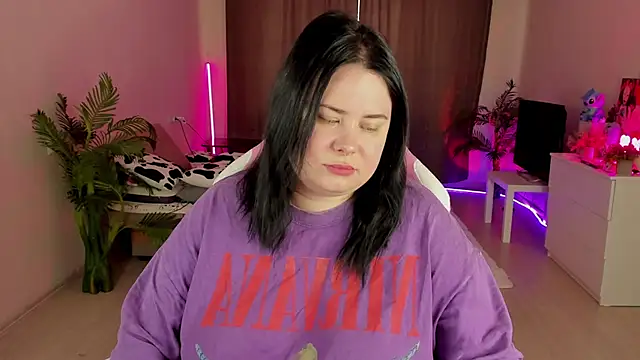 Akemi BBW online show from September 17, 2025, 5:09 am