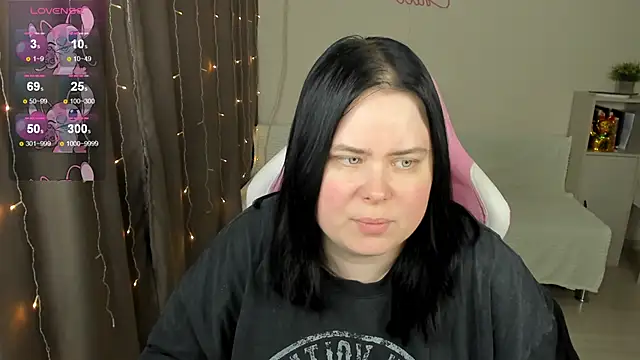 Akemi BBW online show from April 9, 2026, 4:23 am