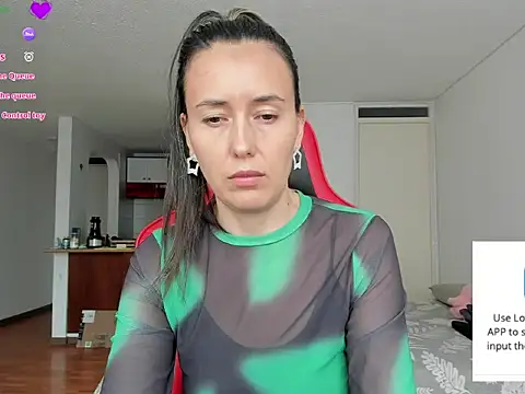 zoe jeane beker online show from May 21, 2026, 9:11 pm