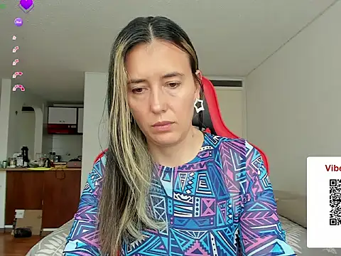 zoe jeane beker online show from May 22, 2026, 7:41 pm