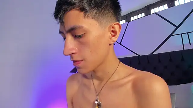 DereckCooperr online show from March 2, 2025, 9:32 pm