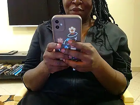 Snapshot of sunnylovexp chatting on June 3, 2026, 4:45 pm sunnylovexp online show from June 3, 2026, 4:45 pm