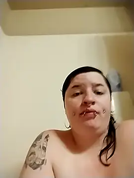 HotTea online show from September 17, 2025, 7:48 pm