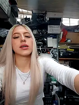 eva-2023 online show from March 14, 2025, 8:49 pm