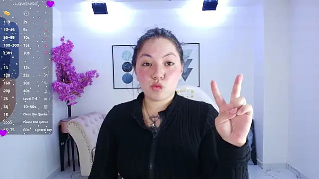 Snapshot of Isa_reel chatting on May 9, 2026, 7:52 pm Isa reel online show from May 9, 2026, 7:52 pm