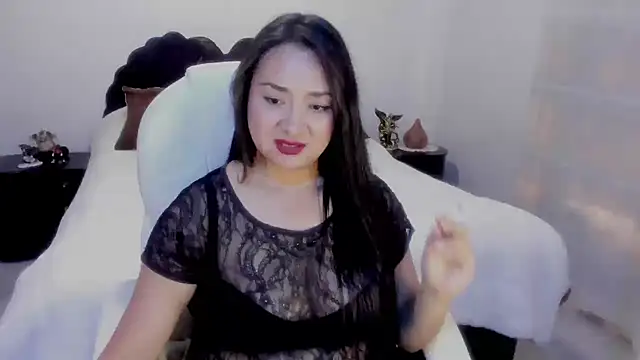 emilydolshe2 online show from January 20, 2025, 6:53 pm