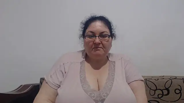Nykyxo online show from June 4, 2026, 10:43 am