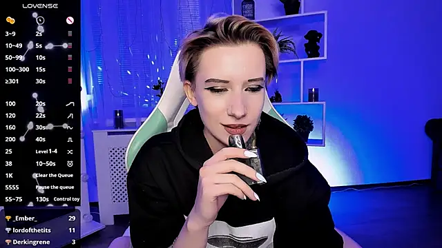 Snapshot of _Rein_ramm chatting on April 18, 2026, 7:58 pm Rein ramm online show from April 18, 2026, 7:58 pm