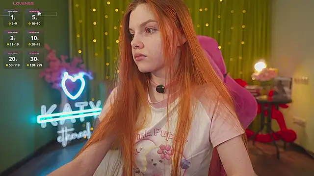 Snapshot of Katy__Ethereal chatting on April 28, 2026, 4:01 pm Katy Ethereal online show from April 28, 2026, 4:01 pm
