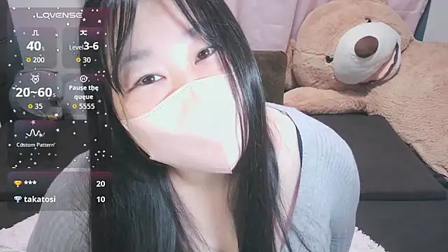 Snapshot of yuinyan3150 chatting on February 27, 2026, 1:00 pm yuinyan3150 online show from February 27, 2026, 1:00 pm