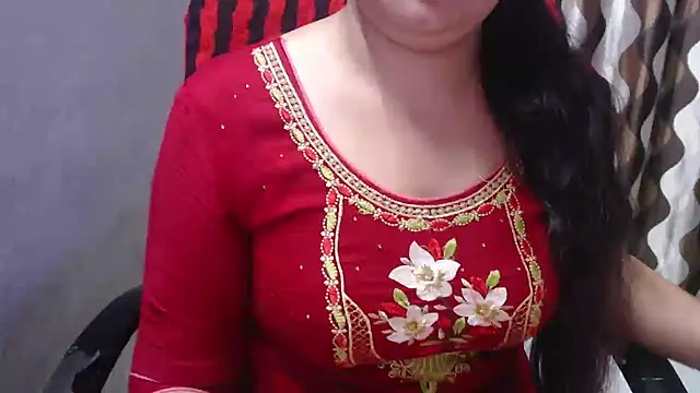 Snapshot of Kaur_Jannat chatting on January 21, 2025, 8:54 pm Kaur Jannat online show from January 21, 2025, 8:54 pm