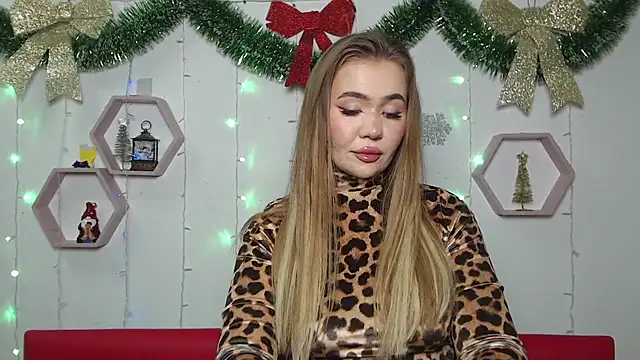 StacyYellig online show from January 11, 2025, 2:09 am