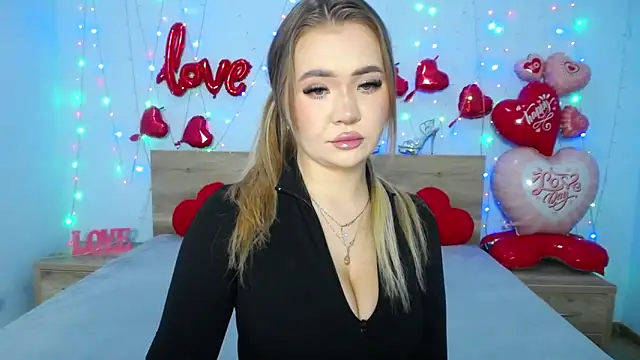 StacyYellig online show from February 18, 2025, 8:49 am