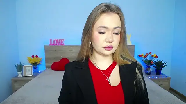 StacyYellig online show from March 12, 2025, 8:08 am