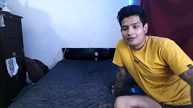 Snapshot of AngelinaPaker chatting on November 18, 2025, 6:18 am AngelinaPaker online show from November 18, 2025, 6:18 am