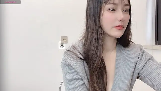 LIsha--170 online show from February 17, 2025, 2:42 am