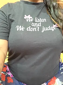 CUTE SOPHIA- online show from October 3, 2025, 7:55 pm