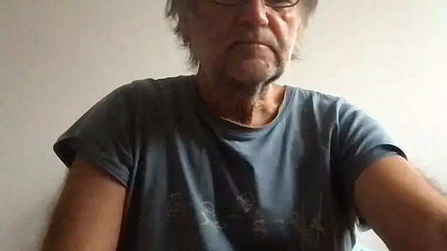 artXhibitor online show from October 19, 2025, 6:47 am