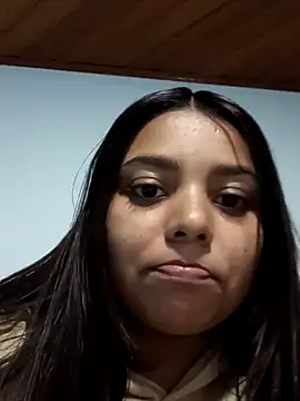 stefanie010 online show from September 29, 2025, 7:40 pm