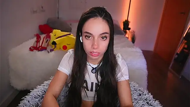 Dayna Nebula online show from February 6, 2026, 3:37 pm