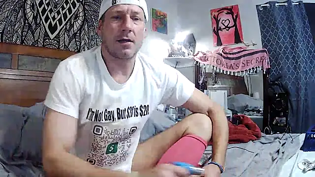 Snapshot of Obi-Spun-Kenobi chatting on March 3, 2025, 10:52 pm Obi-Spun-Kenobi online show from March 3, 2025, 10:52 pm