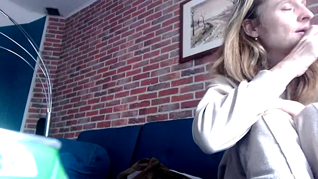 Snapshot of Katerina177 chatting on March 22, 2025, 3:42 pm Katerina177 online show from March 22, 2025, 3:42 pm