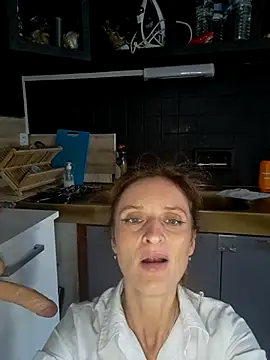 Snapshot of Katerina177 chatting on September 27, 2025, 1:38 pm Katerina177 online show from September 27, 2025, 1:38 pm