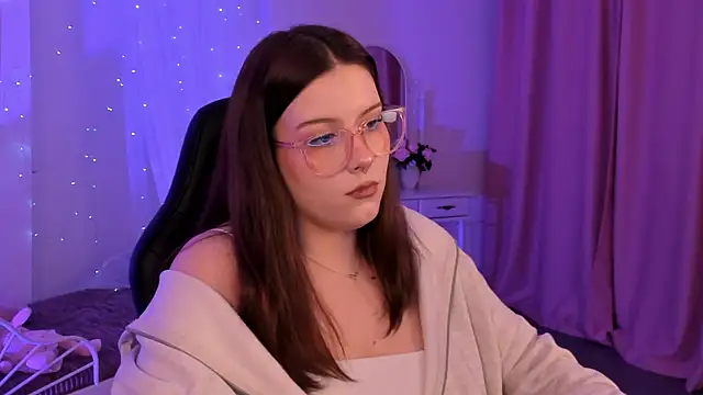 CoralineKeyns online show from January 20, 2025, 8:52 am