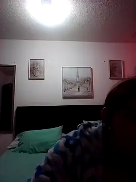 Cameron puppy online show from September 16, 2025, 5:58 pm