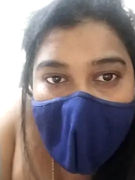 indianlisa5 online show from November 21, 2025, 8:51 pm