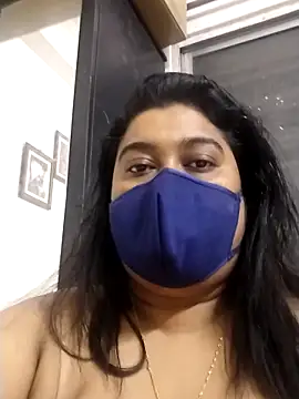 indianlisa5 online show from November 26, 2025, 7:26 pm